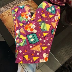 Lularoe DISNEY one size leggings